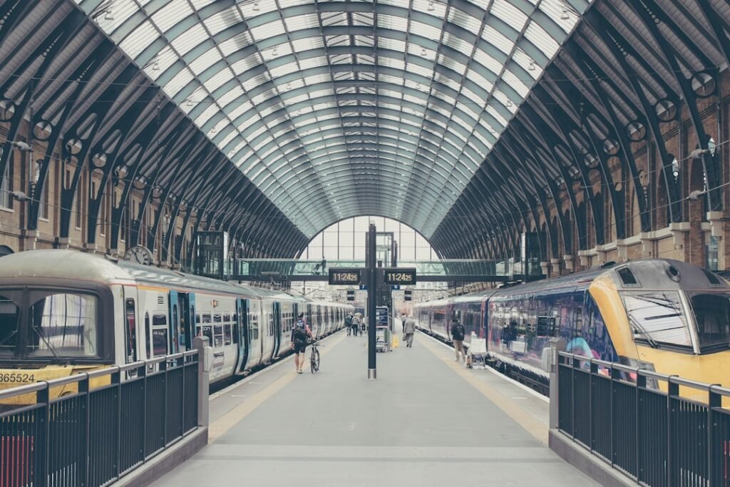 Photo Train platform