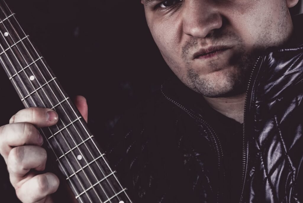 Photo Musician performing