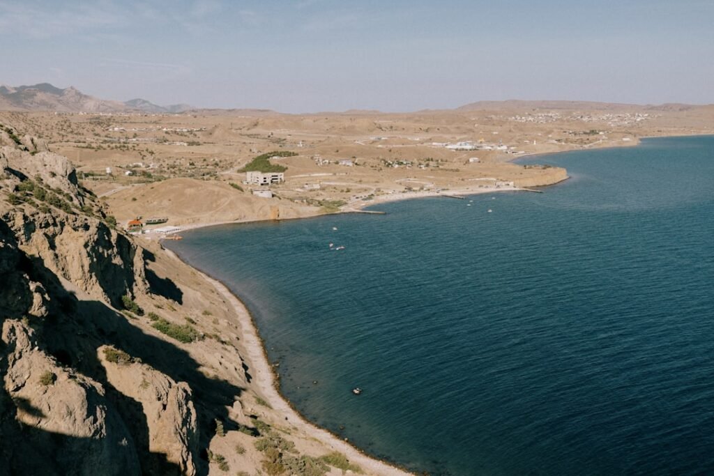 Photo Bay, Mountains