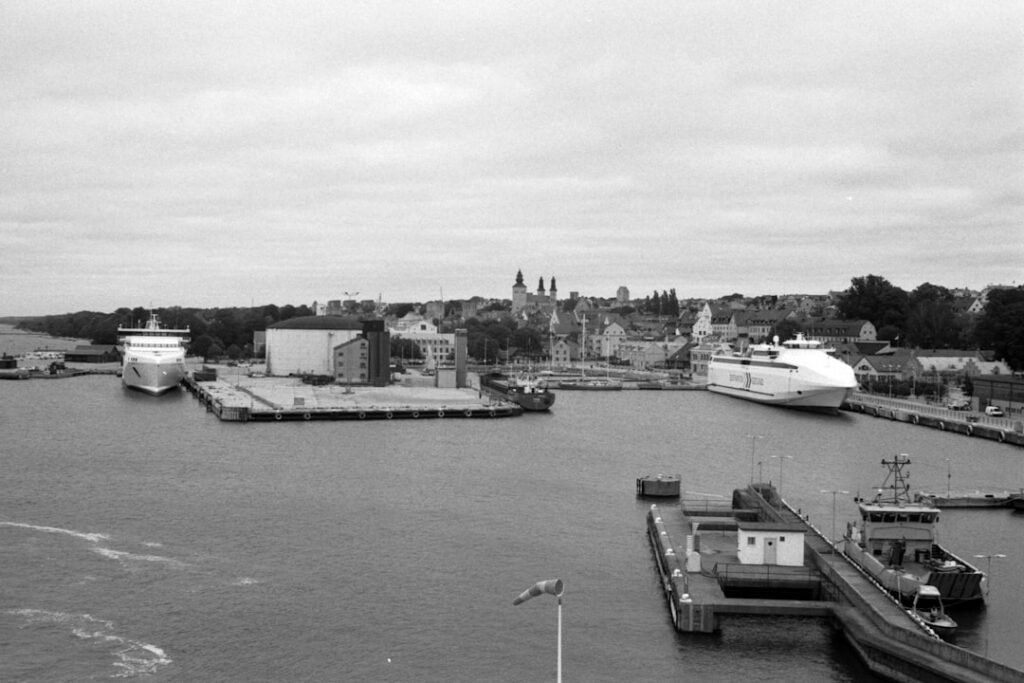 Photo Ferry port