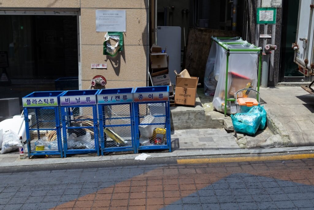 Photo Recycling bins