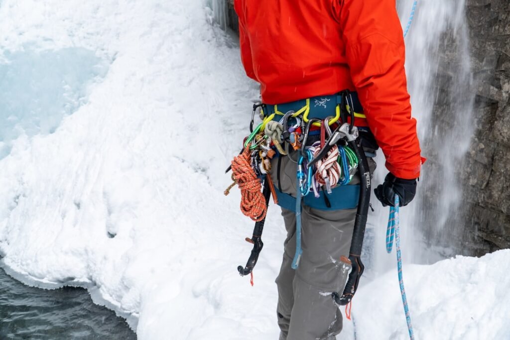 Photo Ice climbing