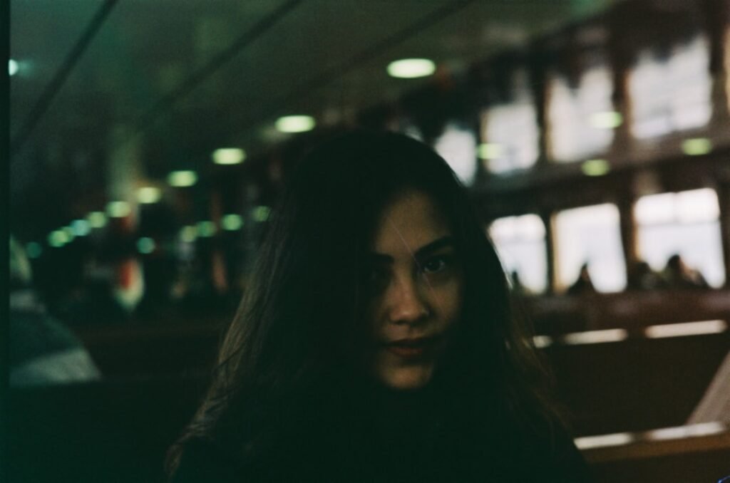 Photo Engaging gestures